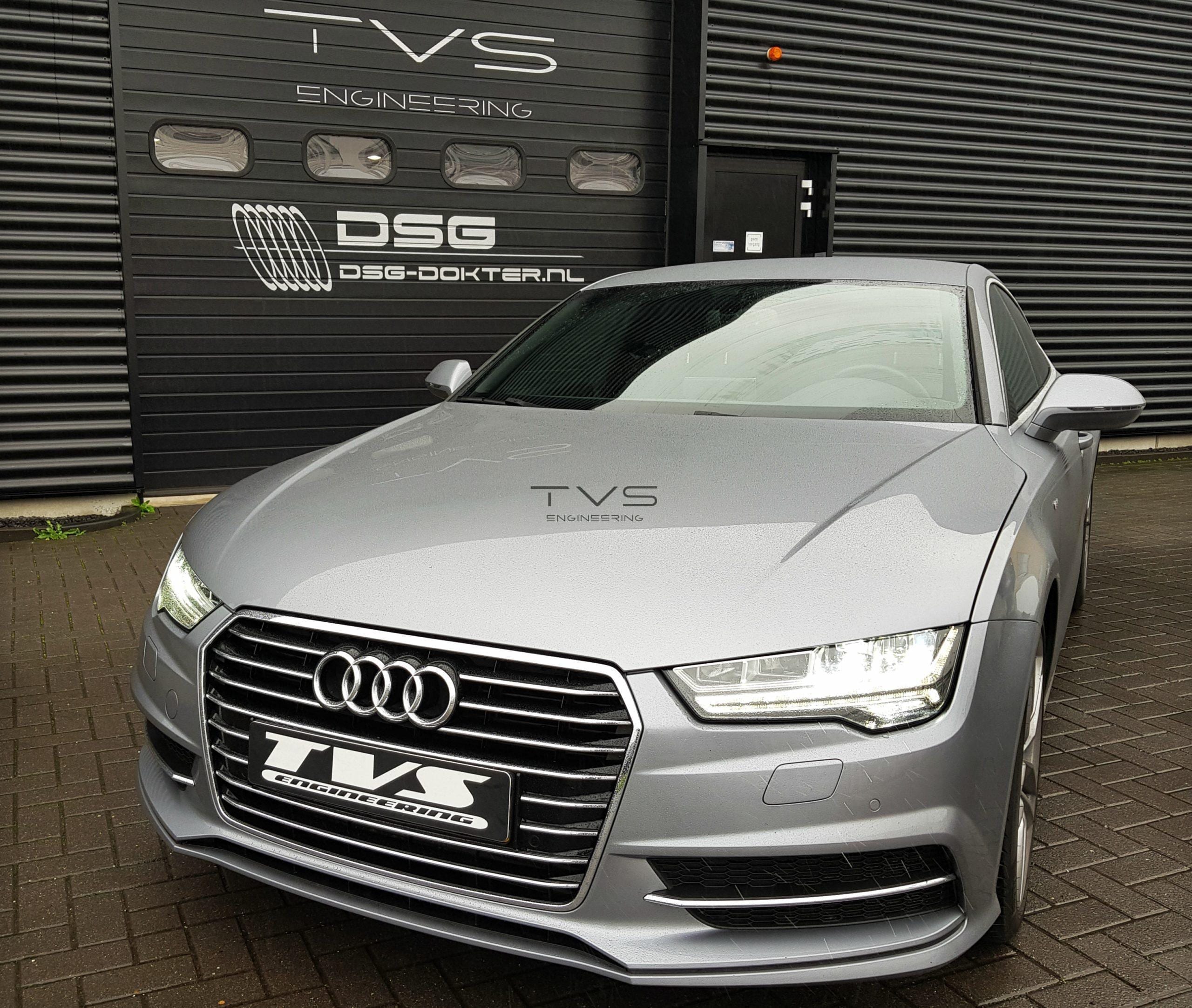 Audi RSQ3 (8V) 2.5 TFSI (2016) img 0