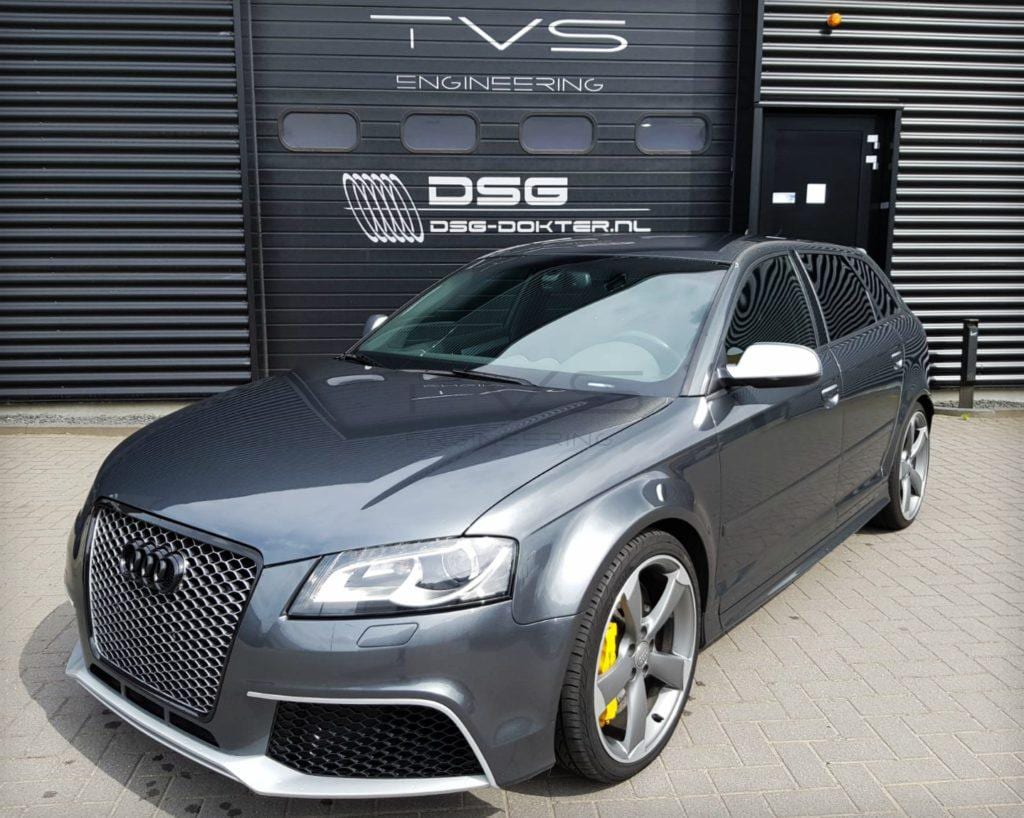 Audi RS3 (8P) 2.5 TFSI (2012) img 0