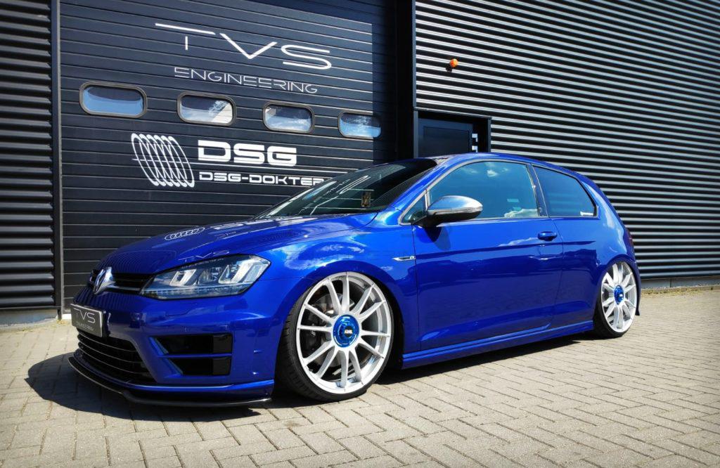 VW Golf 7R 2.0 TSI (2015) img 0